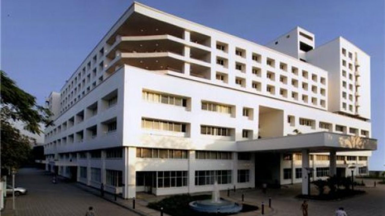 Rajiv Gandhi Medical College Thane Admission 2023 Cut off Fees